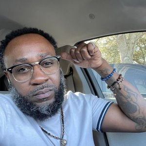 Meet your Posher, Sky